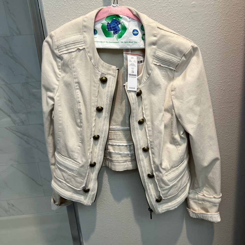 White House Black Market Cream Jacket Size 12p NWT